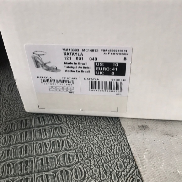 New Heels - Picture 3 of 5